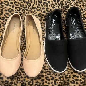 2 pair together-Clarks Cloud steppers Sz 8.5 and Lucky Brand Ballet Flats Sz 8.5